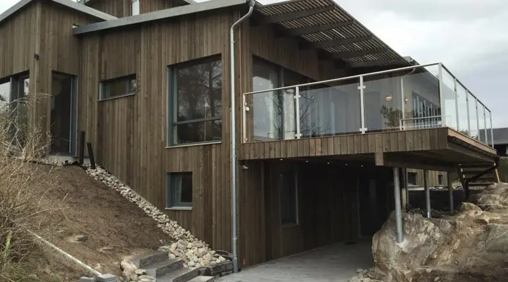 Villa W